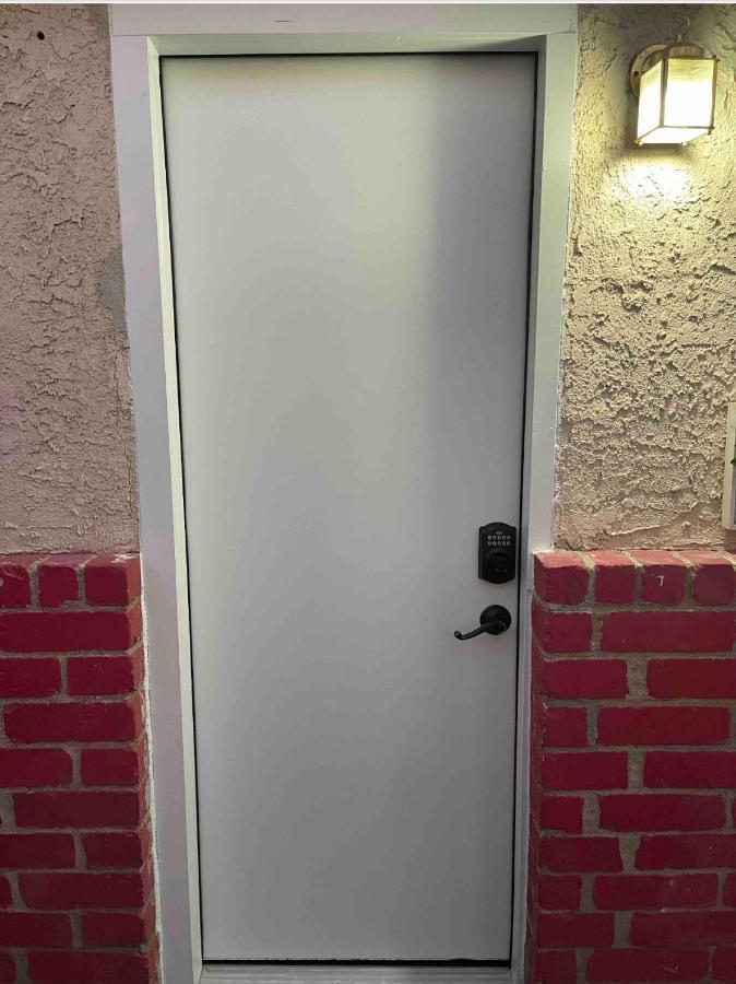 Cozy Studio…With Private Entrance Las Vegas Eksteriør billede
