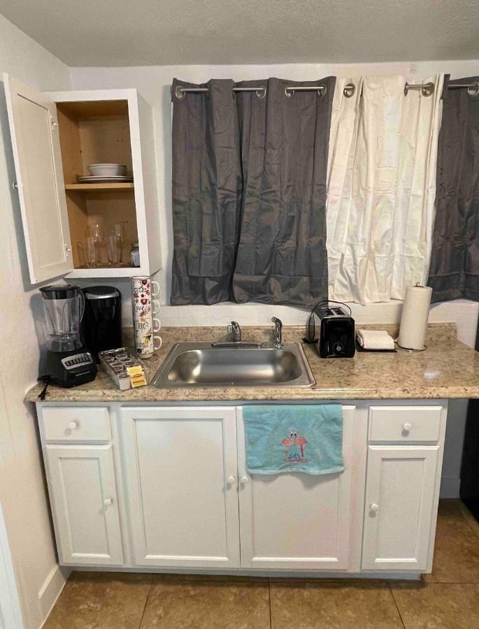Cozy Studio…With Private Entrance Las Vegas Eksteriør billede
