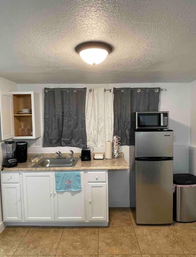 Cozy Studio…With Private Entrance Las Vegas Eksteriør billede